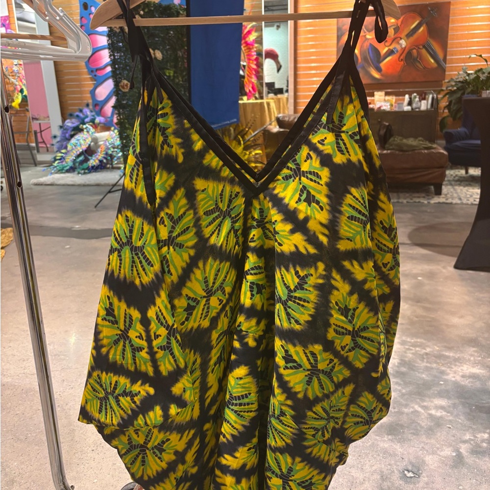 Vibrant Yellow and Black Leaf Print Women's Top